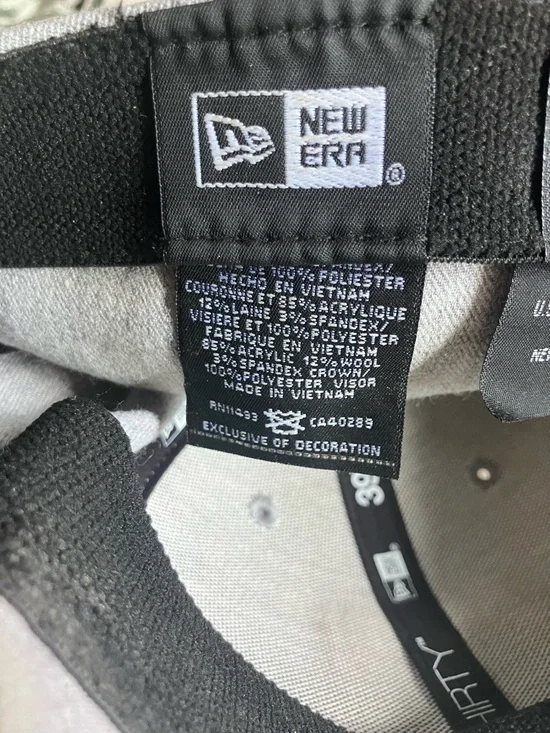 Tennessee Two-Tone Cap in Gray and Black with Subtle Logo - Picture 5 of 6